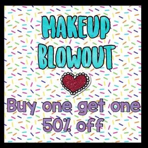 🔥MAKEUP SALE ALWAYS BUY ONE GET ONE 50% !!!🔥
